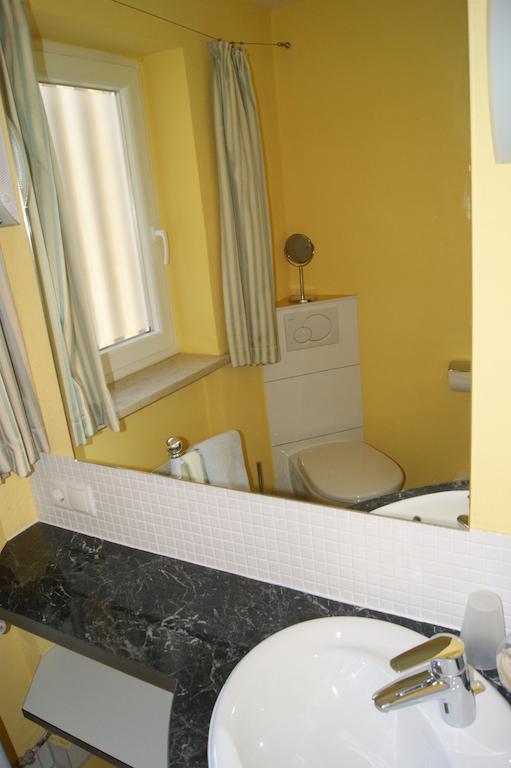 Apartamento Haus Mirabell Bad Füssing Habitación foto